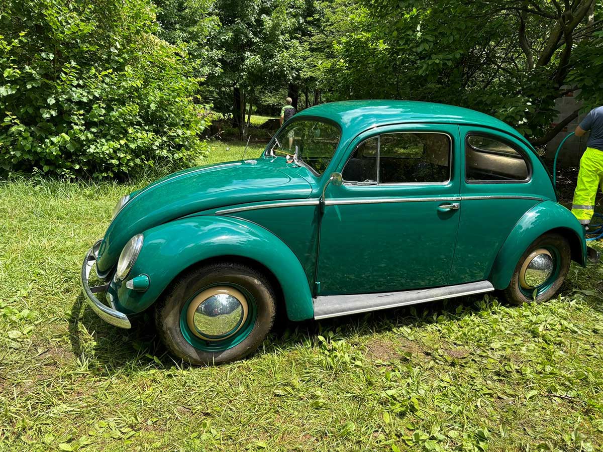 1957-Volkswagen-Beetle